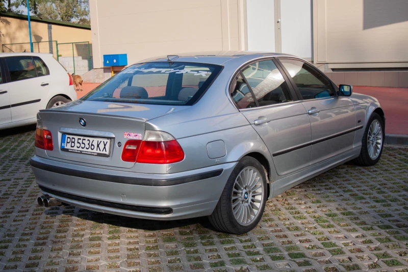 BMW 320, снимка 3 - Автомобили и джипове - 47740783