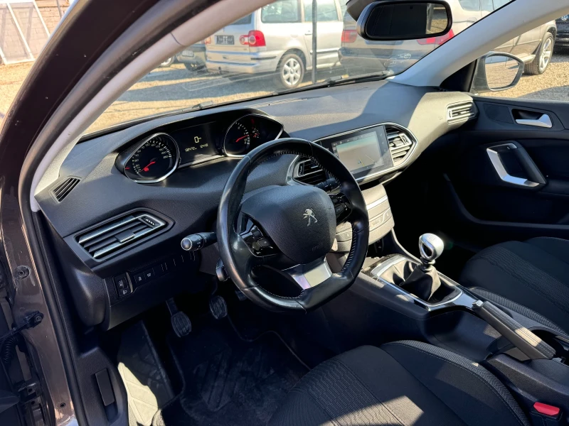 Peugeot 308 1.6d 120hp/NAVI/PANORAMA/EVRO6/, снимка 9 - Автомобили и джипове - 47762390