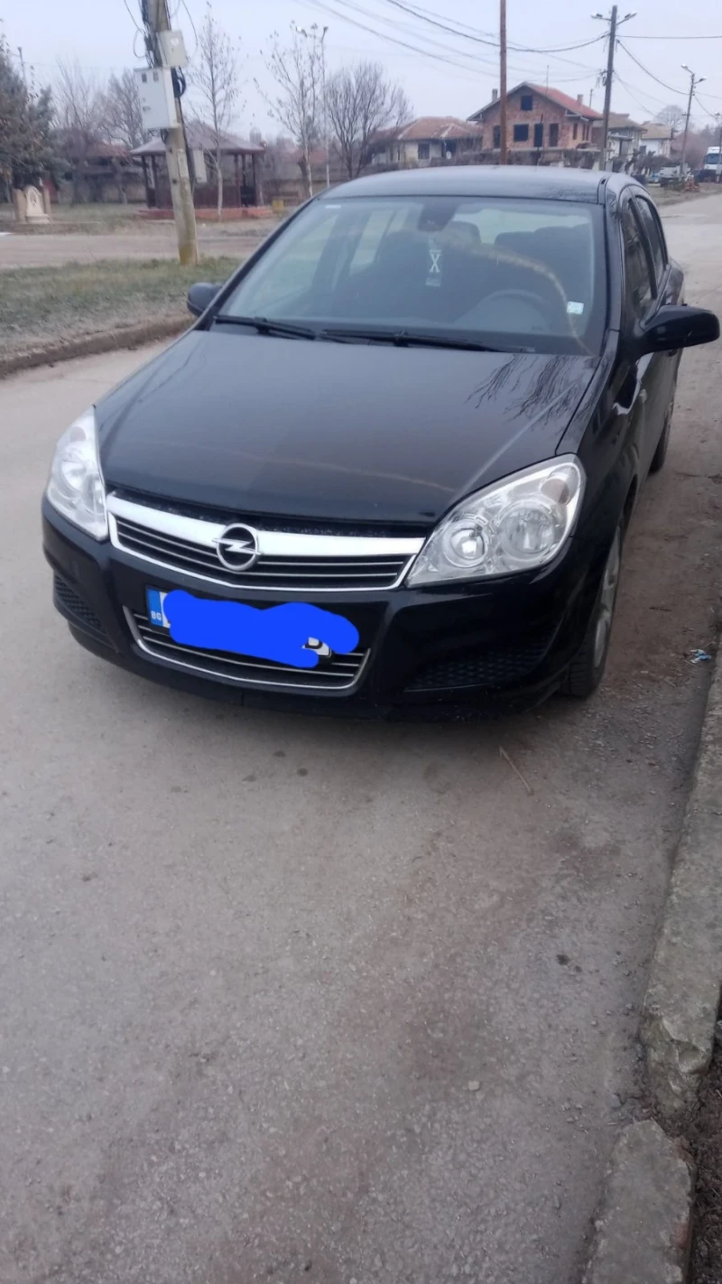 Opel Astra, снимка 1 - Автомобили и джипове - 48765922