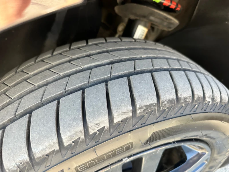 VW Caddy 1.6 / 102 hp / DSG, снимка 14 - Автомобили и джипове - 52561936