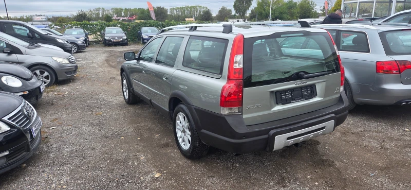 Volvo Xc70 2.4 ДИЗЕЛ 4Х4, снимка 3 - Автомобили и джипове - 52199242