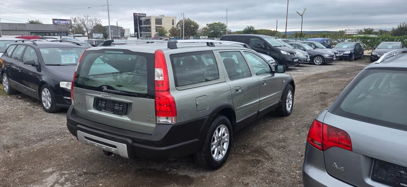 Volvo Xc70 2.4 ДИЗЕЛ 4Х4, снимка 4 - Автомобили и джипове - 52199242