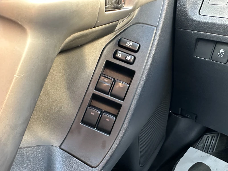 Toyota Verso 1.8i 147 к.с. , снимка 16 - Автомобили и джипове - 52822188