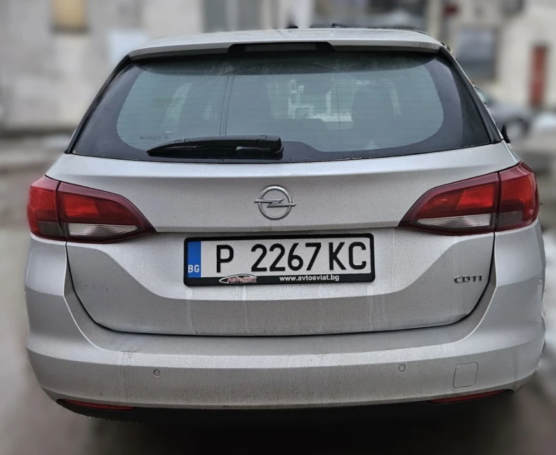 Opel Astra Sport Tourer, снимка 2 - Автомобили и джипове - 53112385