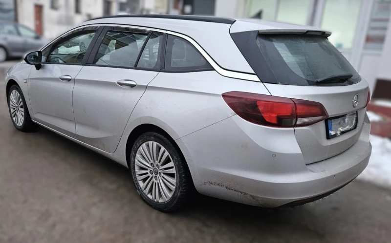 Opel Astra Sport Tourer