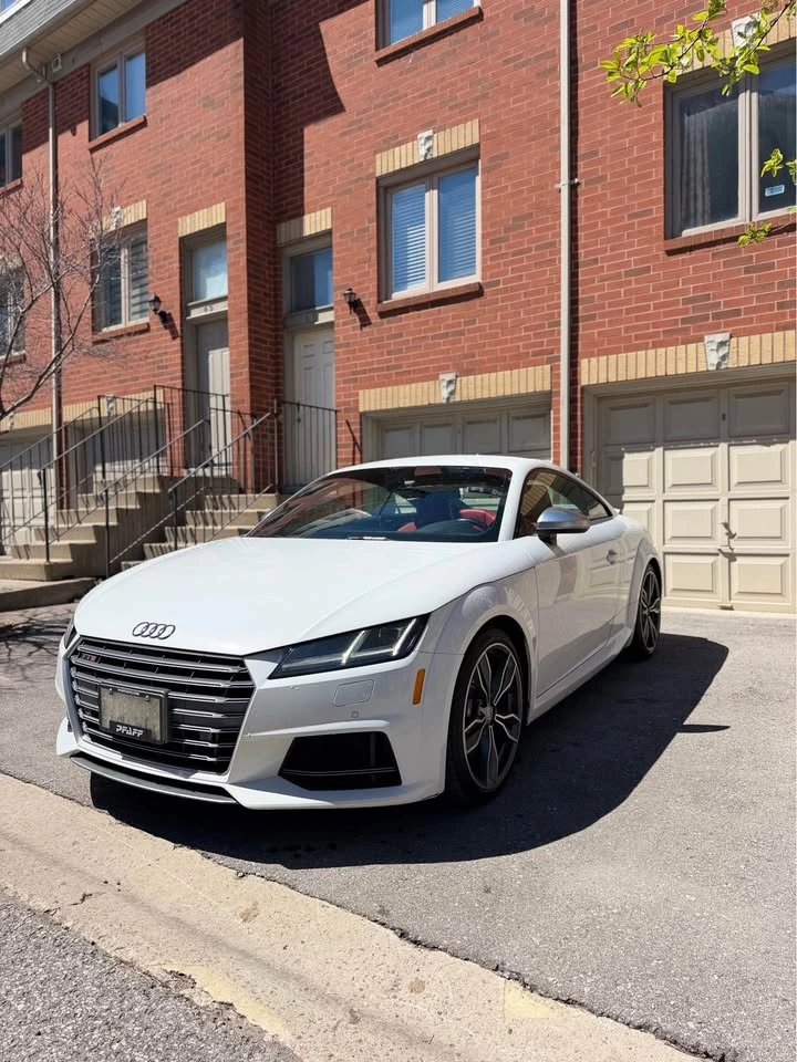 Audi Tt * TTS* АВТОКРЕДИТ БЕЗ  ПЪРВОНАЧАЛНА ВНОСКА* 