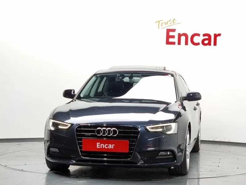 Audi A5 2.0 TDI Quattro - САМО 30% АВАНС, снимка 3 - Автомобили и джипове - 56003339