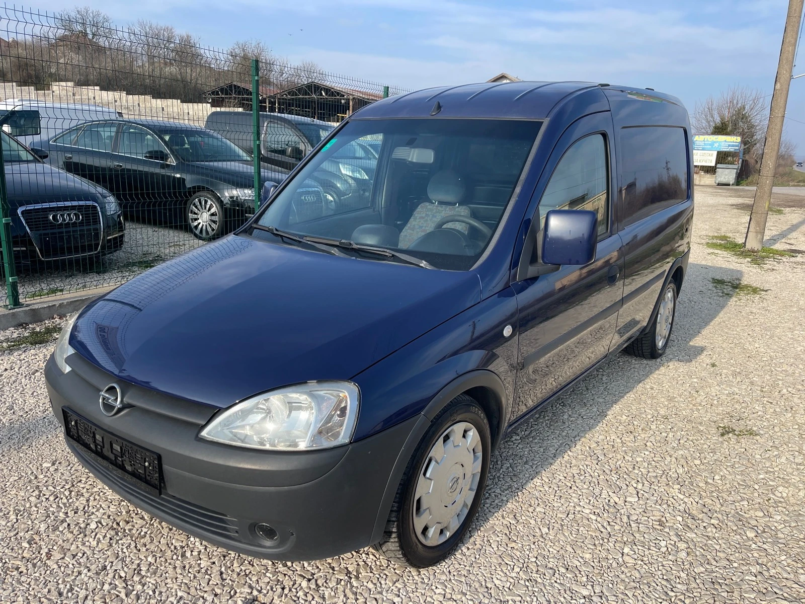 Opel Combo 1.3cdti  - [1] 