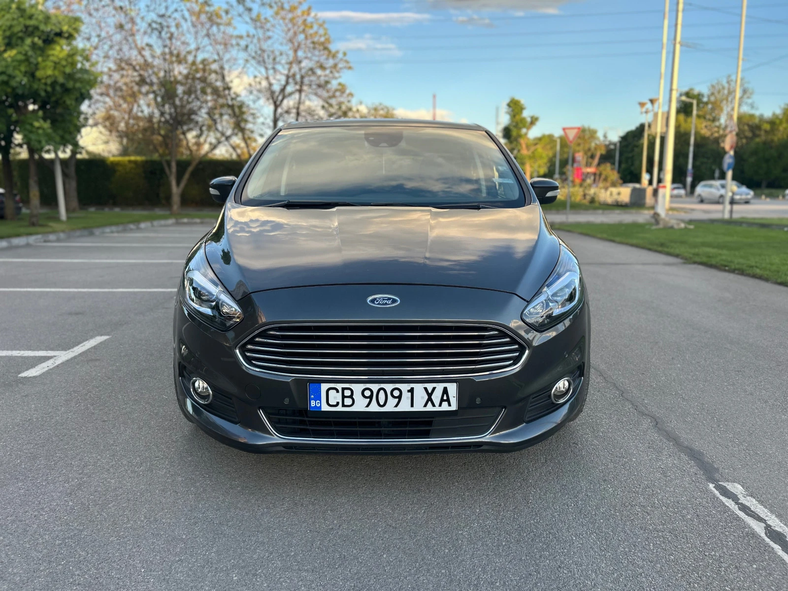 Ford S-Max 2.0TDCI* TITANIUM* ЛИЗИНГ* РЕГИСТРИРАНА*  - изображение 2