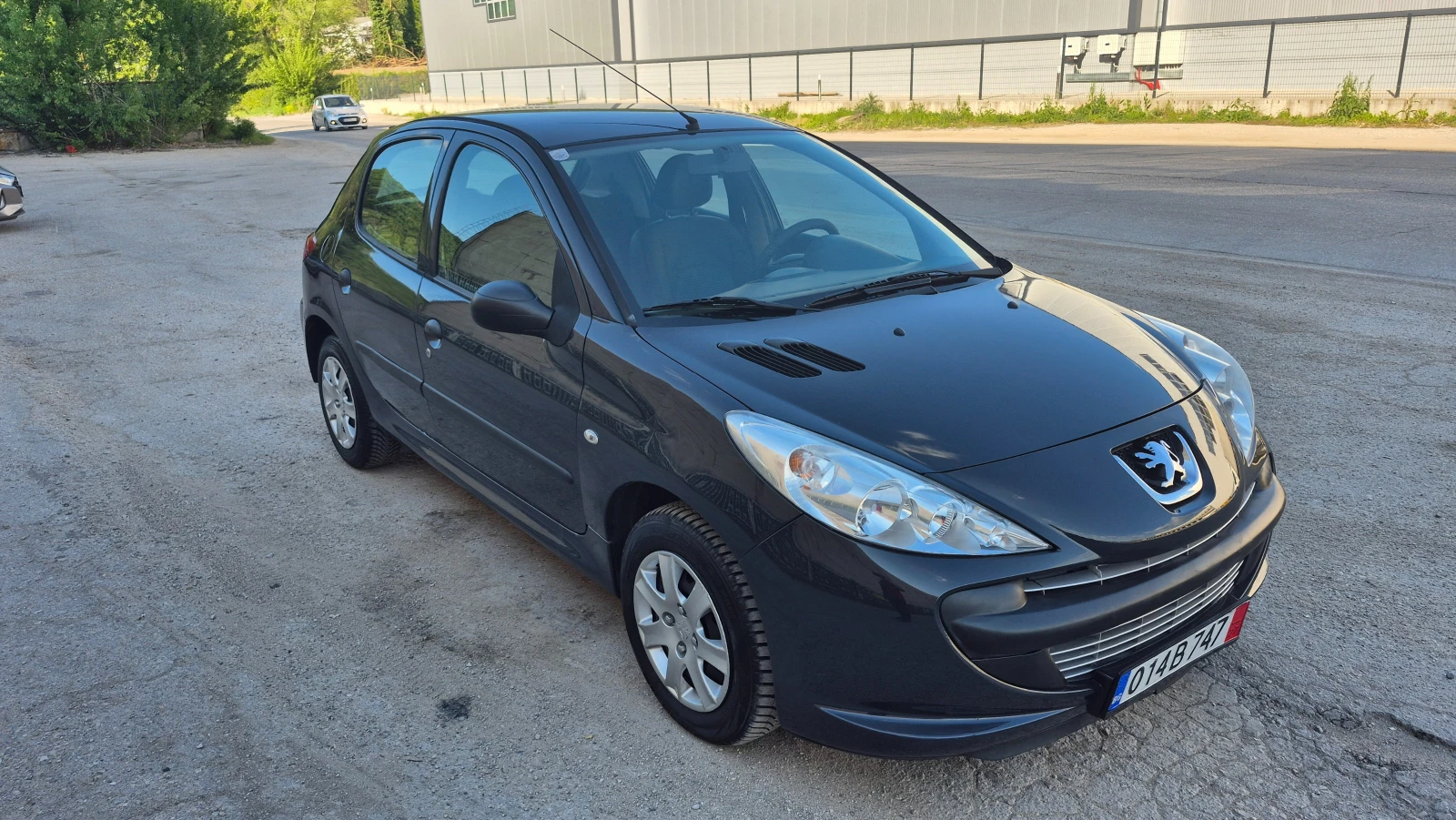 Peugeot 206 1.1i 138000км Климатик - изображение 3