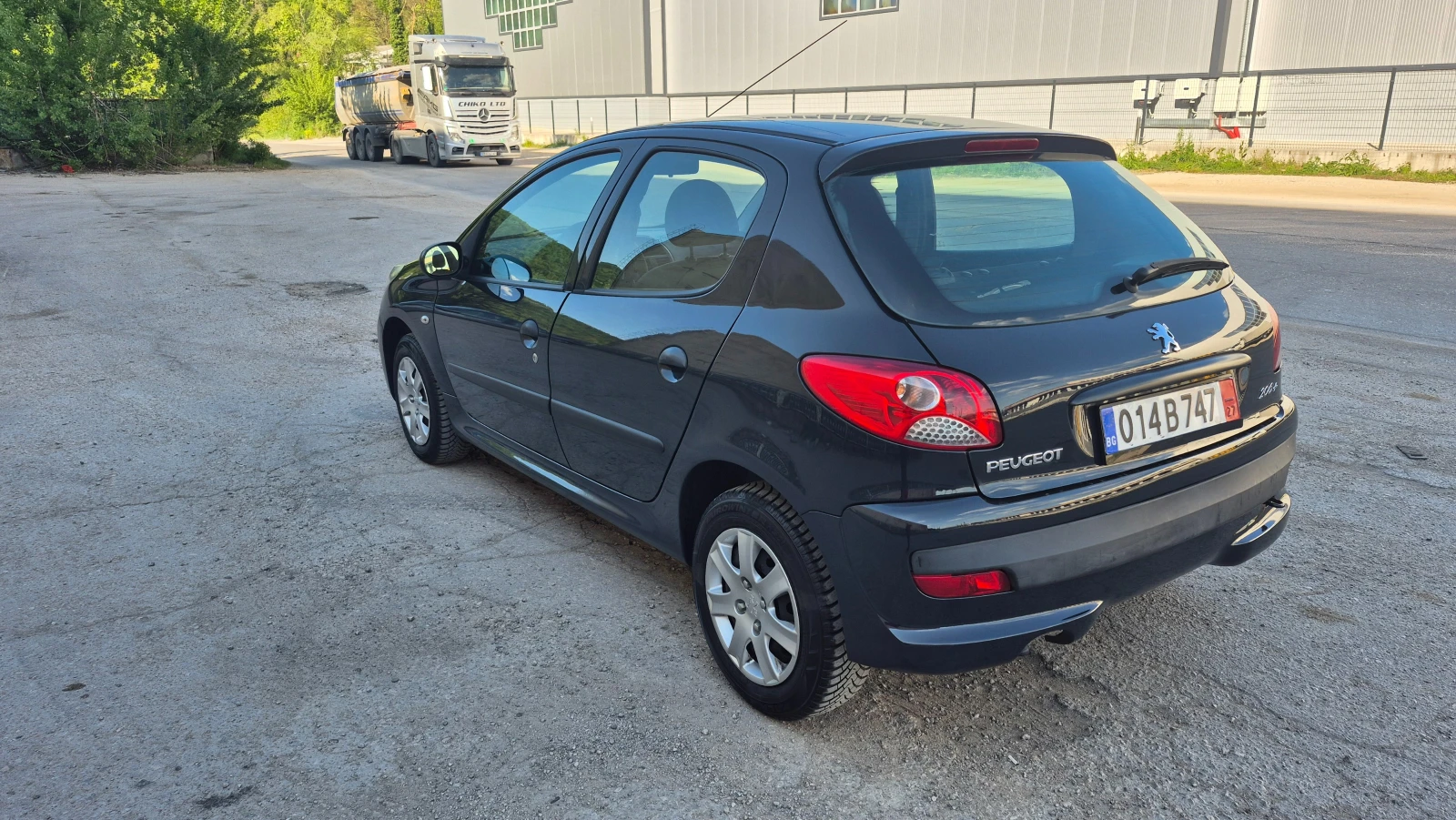 Peugeot 206 1.1i 138000км Климатик - изображение 8