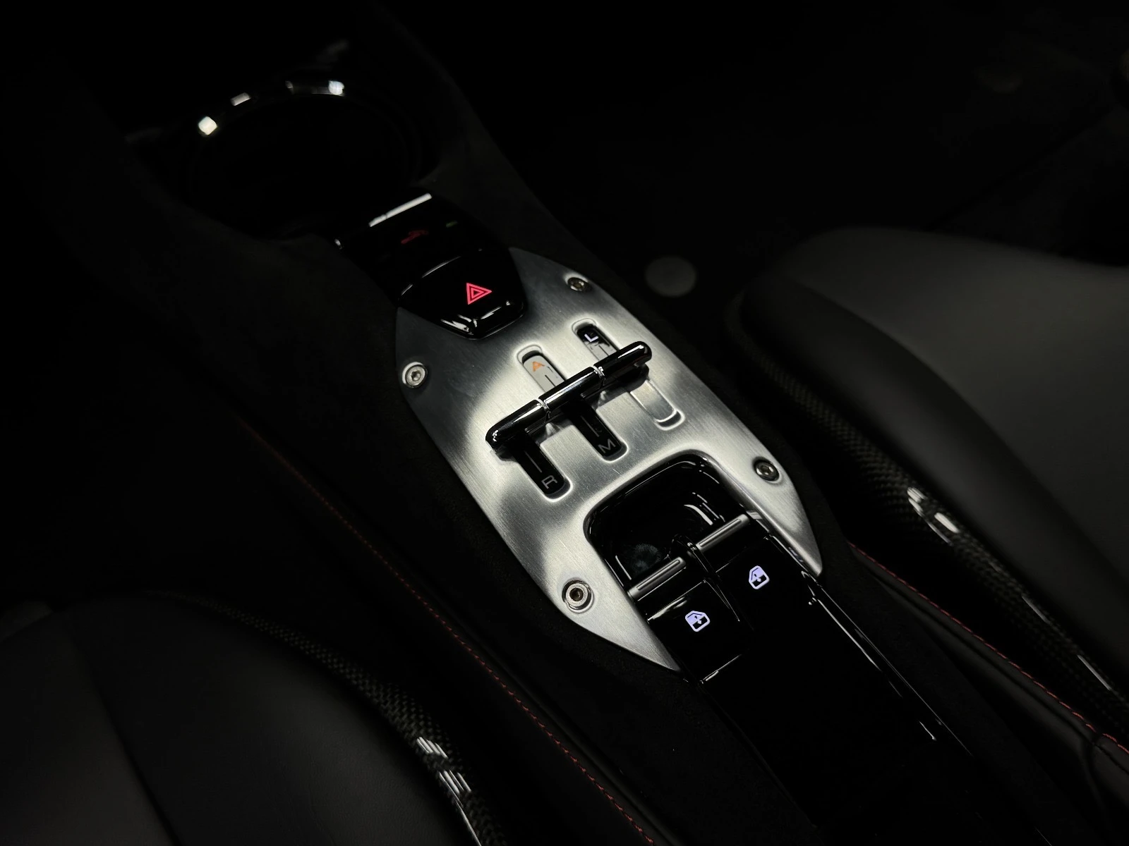 Ferrari SF 90 Stradale Carbon Exclusive | Mobile.bg   15