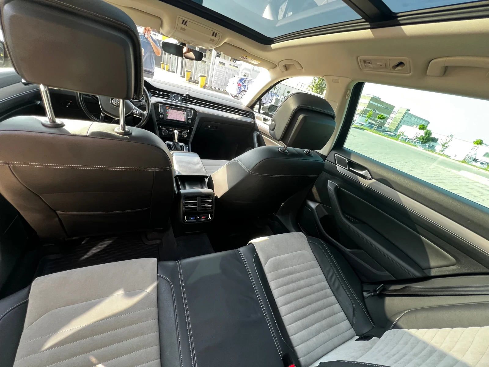 VW Passat 2.0 TDI Highline - изображение 9