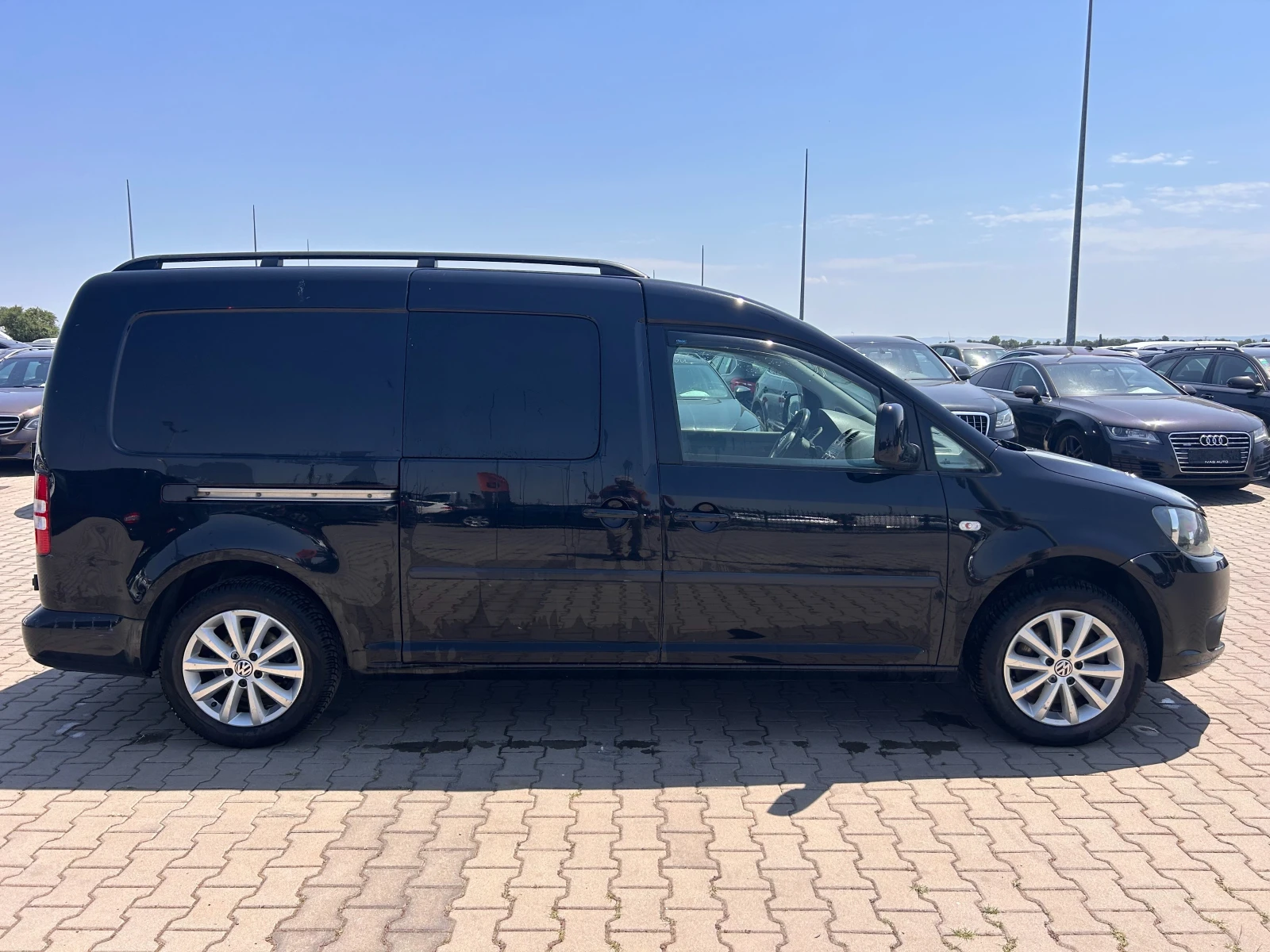 VW Caddy 2.0TDI MAXI NAVI EURO 5 - изображение 5