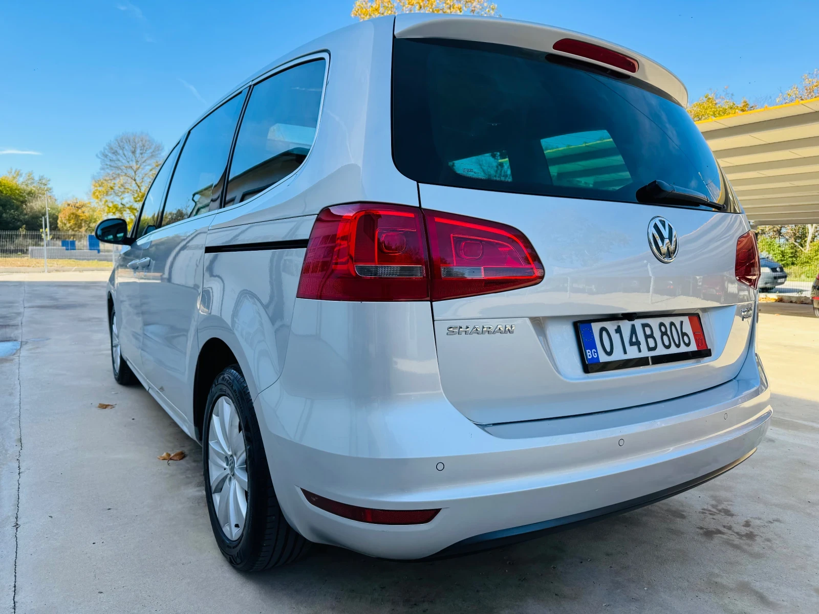 VW Sharan * HIGHLINE* DSG-6* NAVI* PANORAMA*  | Mobile.bg   4