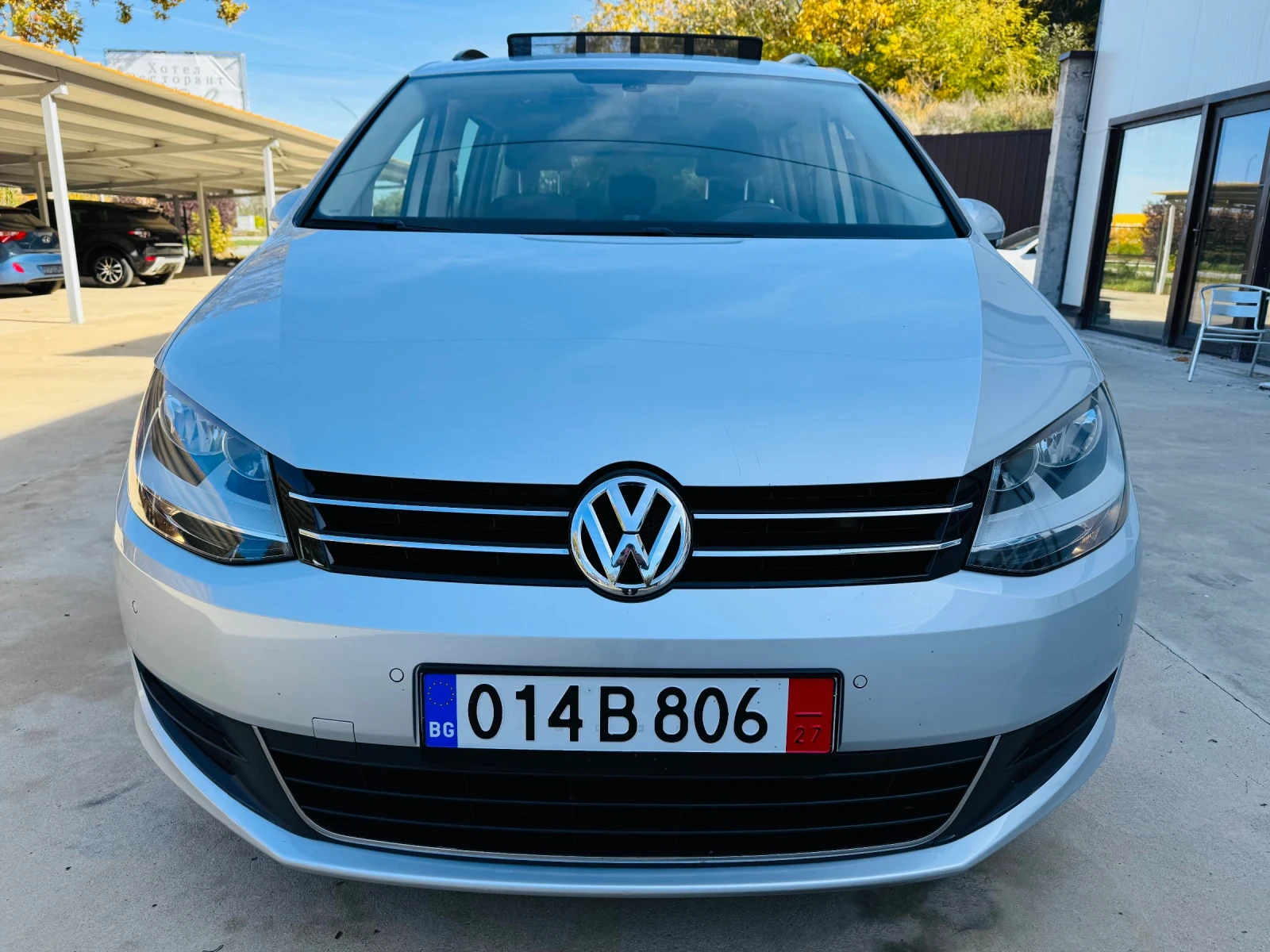 VW Sharan * HIGHLINE* DSG-6* NAVI* PANORAMA*  | Mobile.bg   2