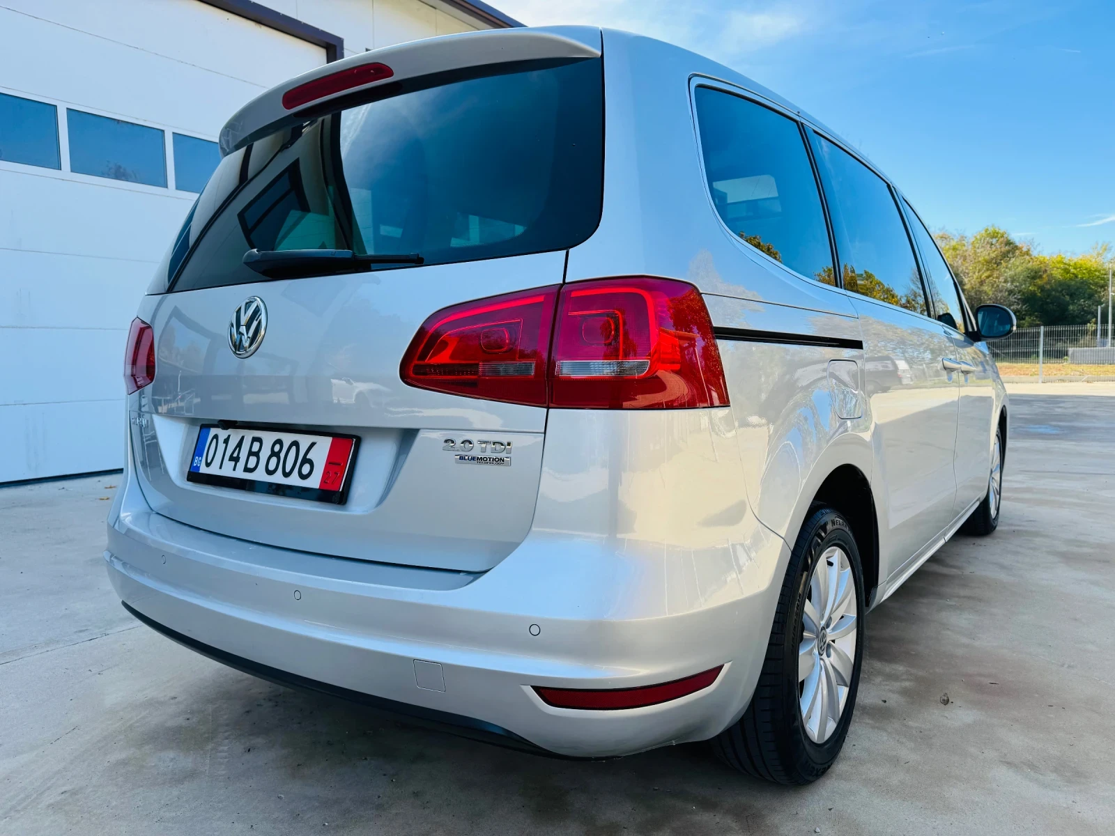 VW Sharan * HIGHLINE* DSG-6* NAVI* PANORAMA*  | Mobile.bg   6