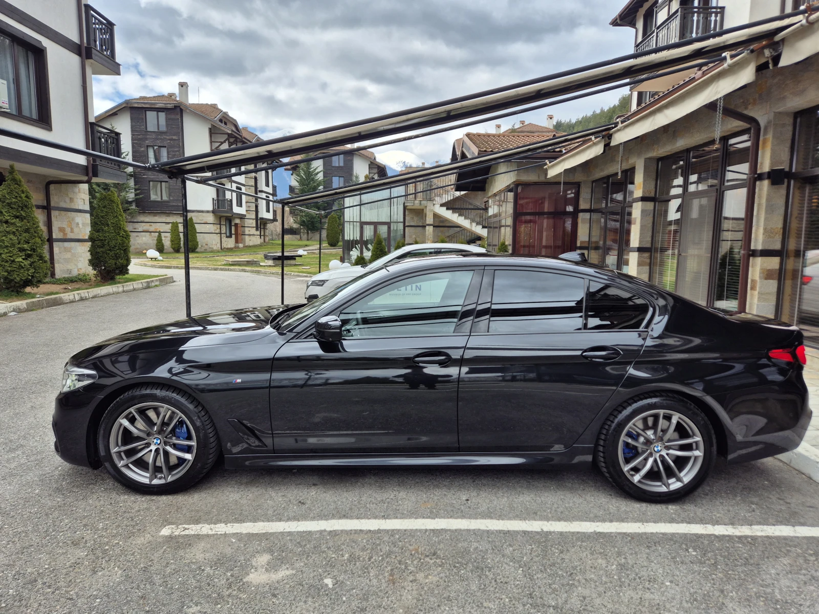 BMW 540 Xdrive, снимка 2 - Автомобили и джипове - 54045864