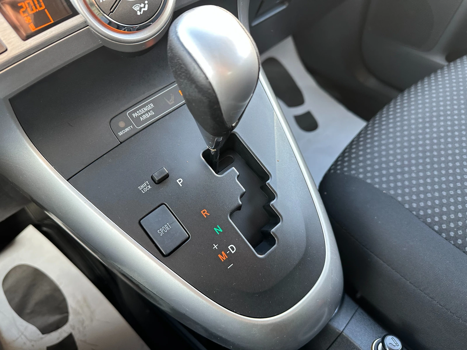 Toyota Verso 1.8i 147 �.�.  | Mobile.bg � ����������� 12