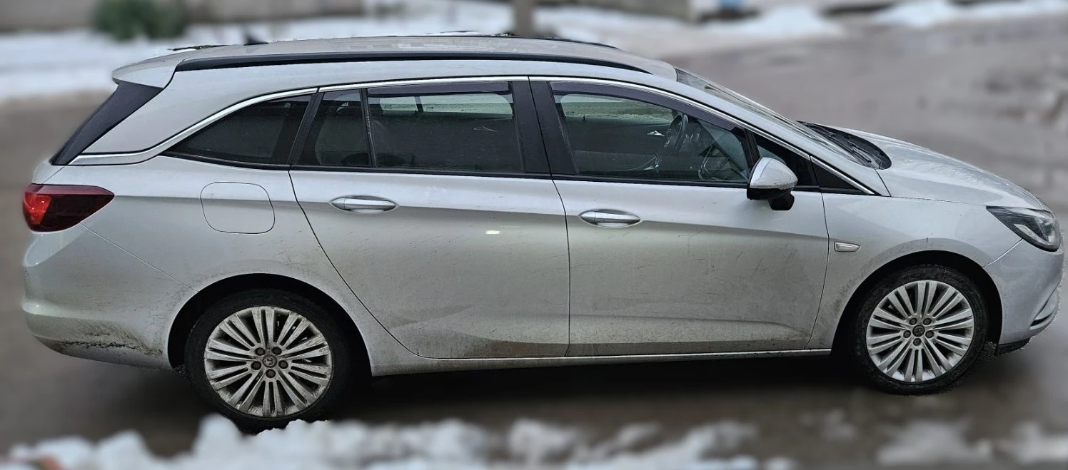 Opel Astra Sport Tourer - изображение 4