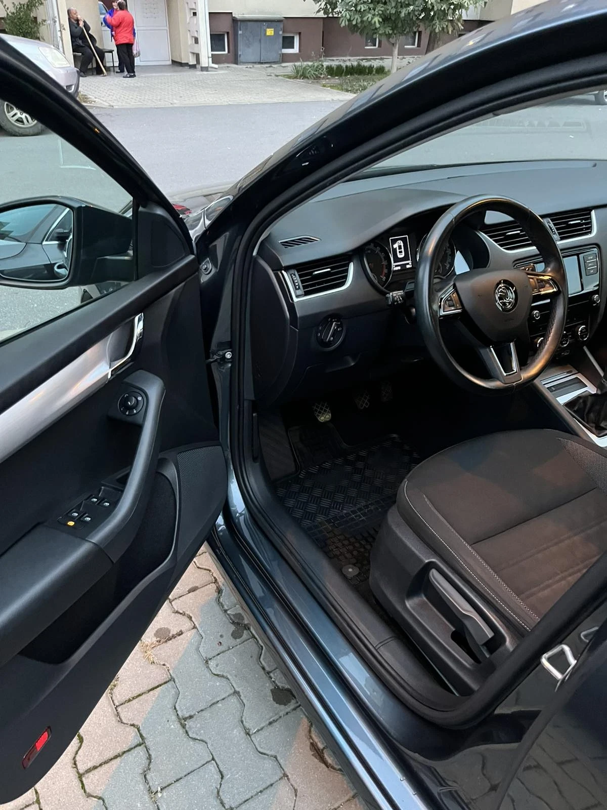 Skoda Octavia | Mobile.bg � ����������� 5