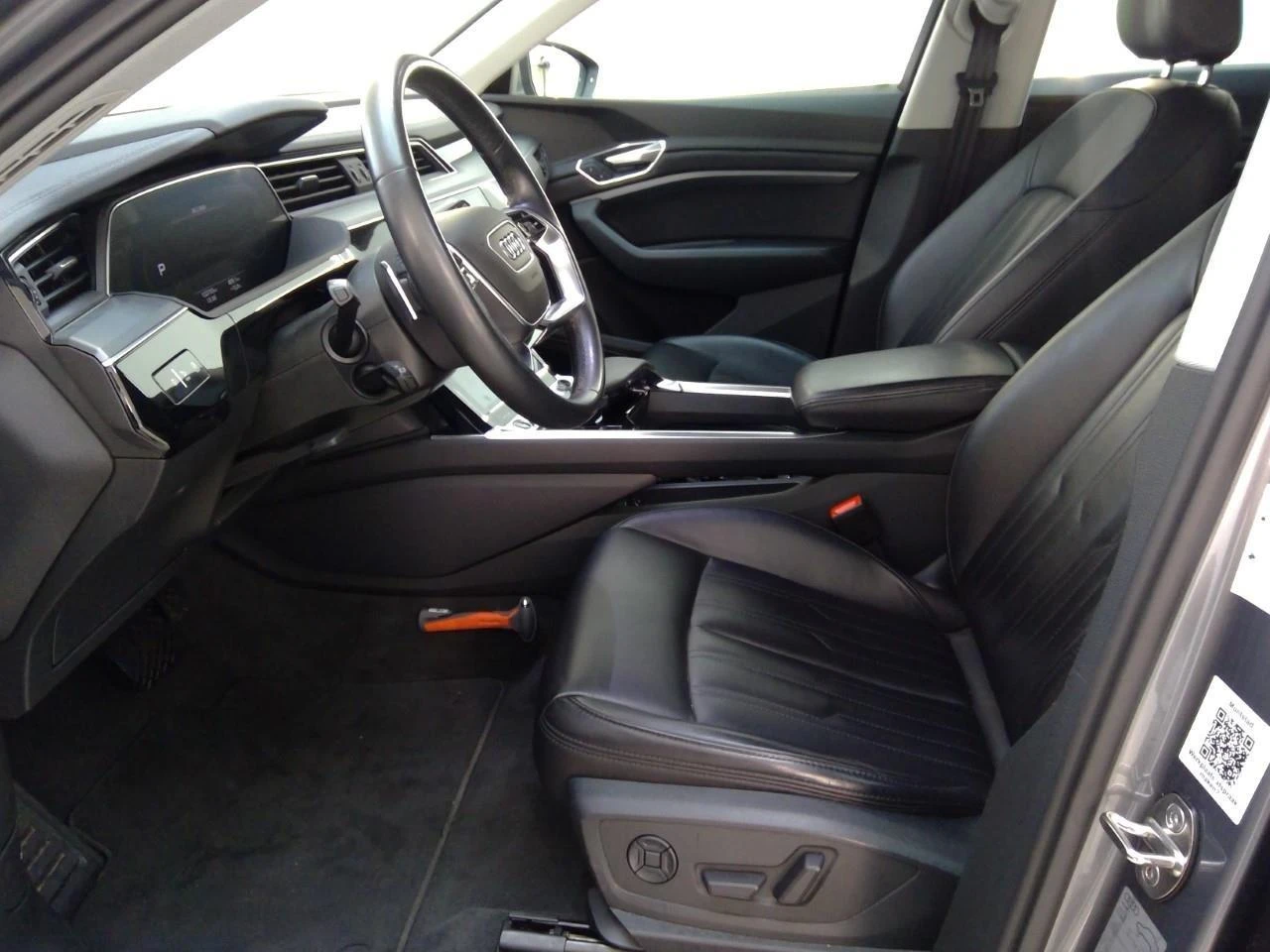 Audi E-Tron 55 Business, снимка 4 - Автомобили и джипове - 53754023