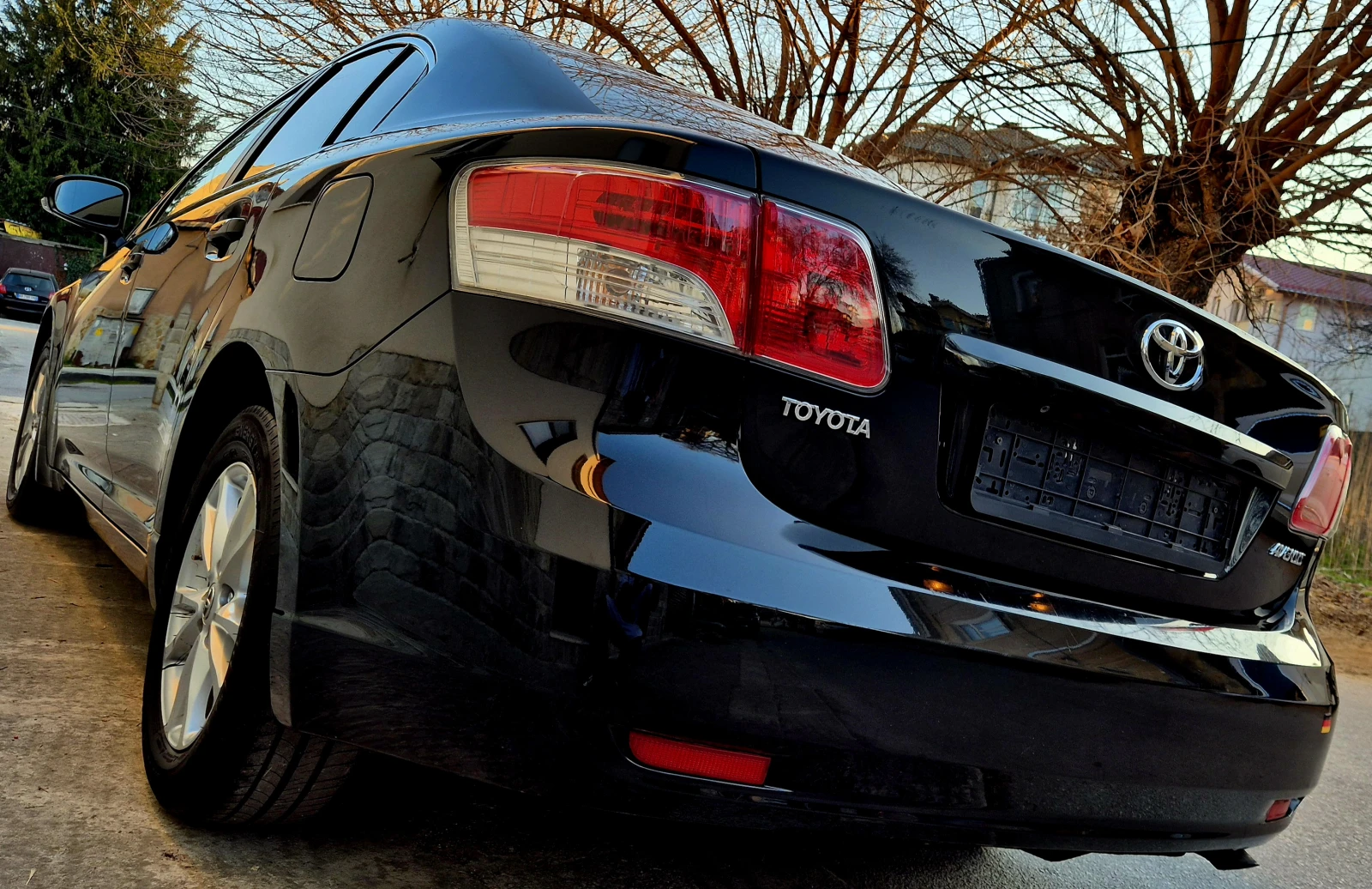 Toyota Avensis 2.0d4d-EDITION-верига-нави-6скорости-japan, снимка 7 - Автомобили и джипове - 53852496