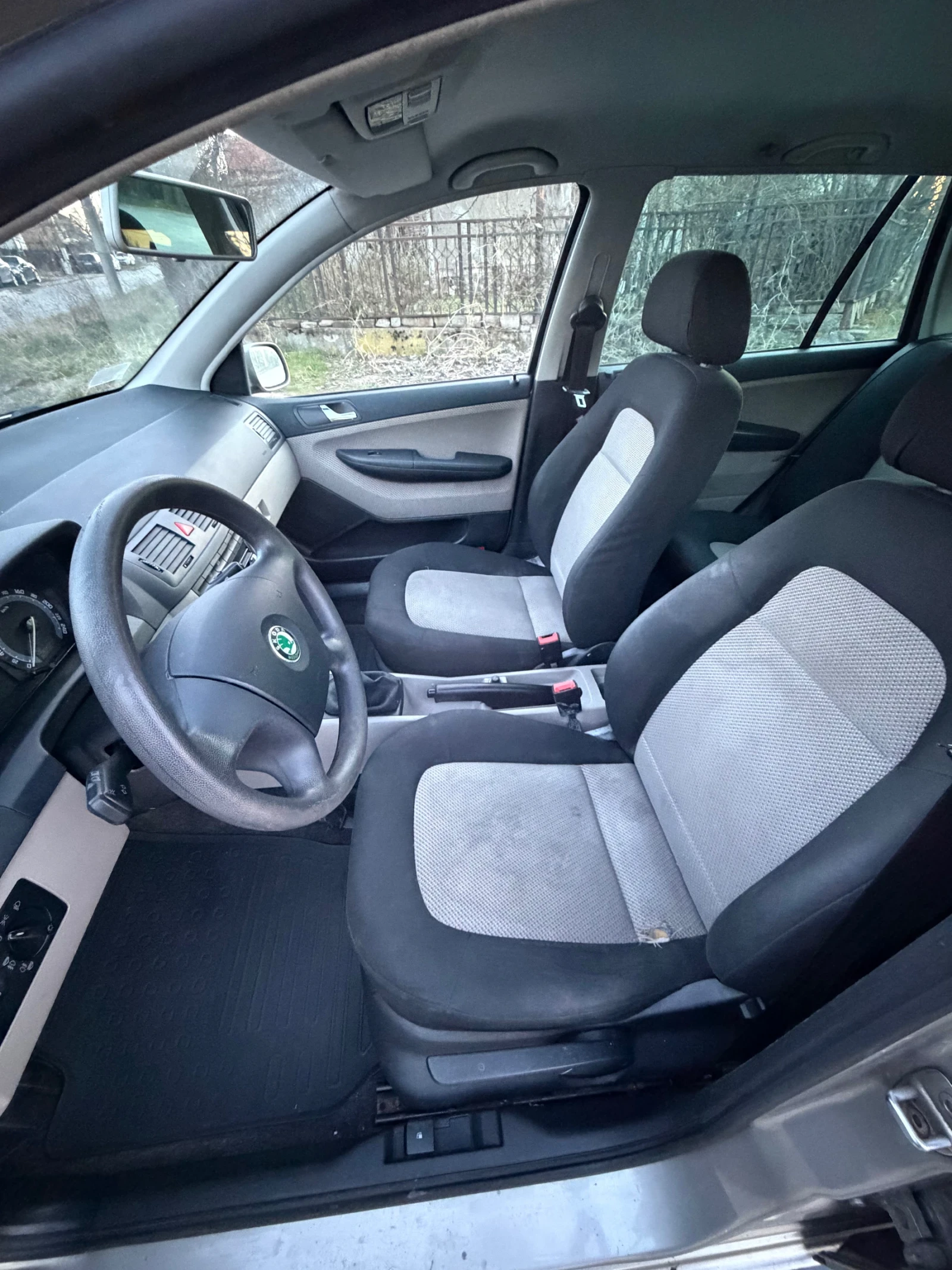 Skoda Fabia 1.4 TDI, снимка 10 - Автомобили и джипове - 53857202