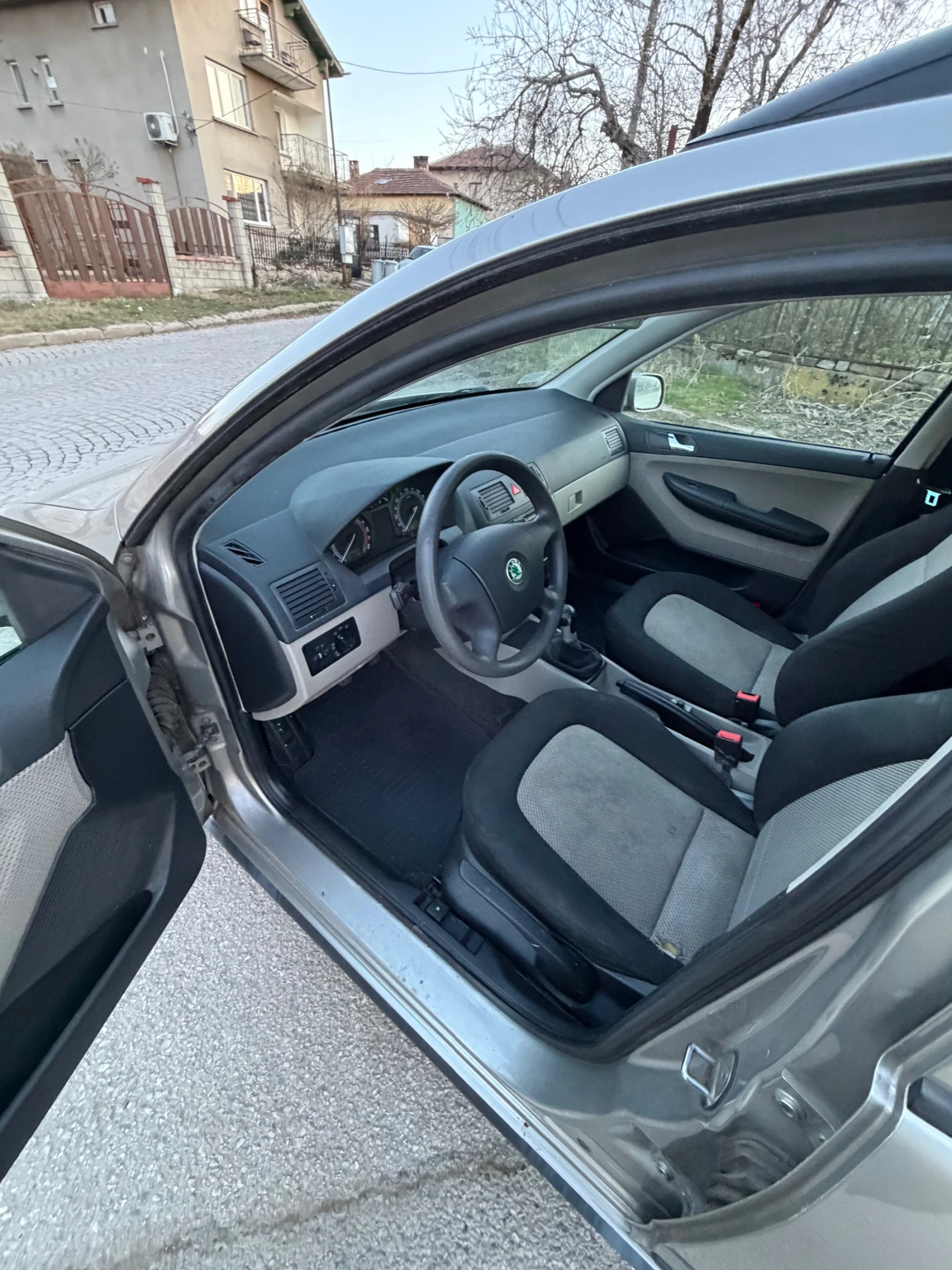 Skoda Fabia 1.4 TDI, снимка 9 - Автомобили и джипове - 53857202