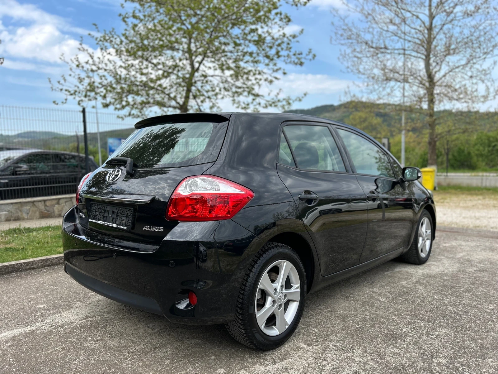 Toyota Auris 1.4 D4D | Mobile.bg � ����������� 3