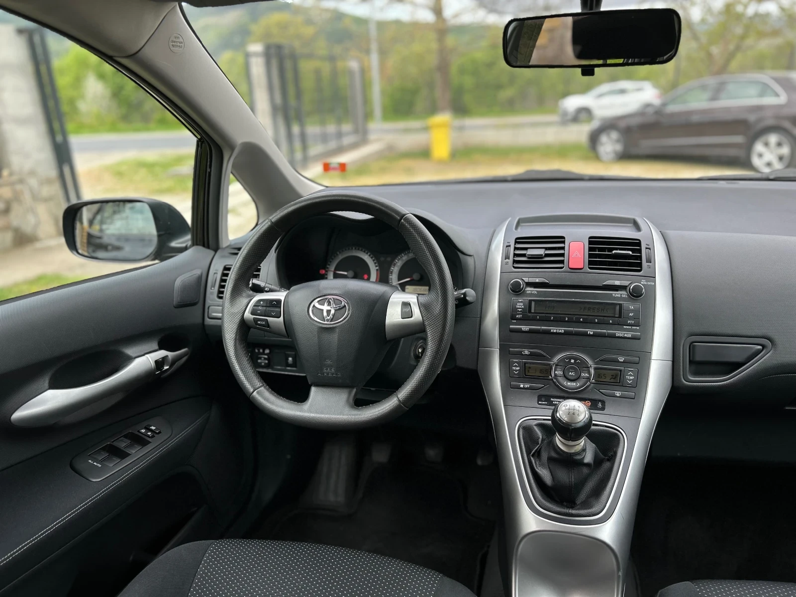 Toyota Auris 1.4 D4D | Mobile.bg � ����������� 7