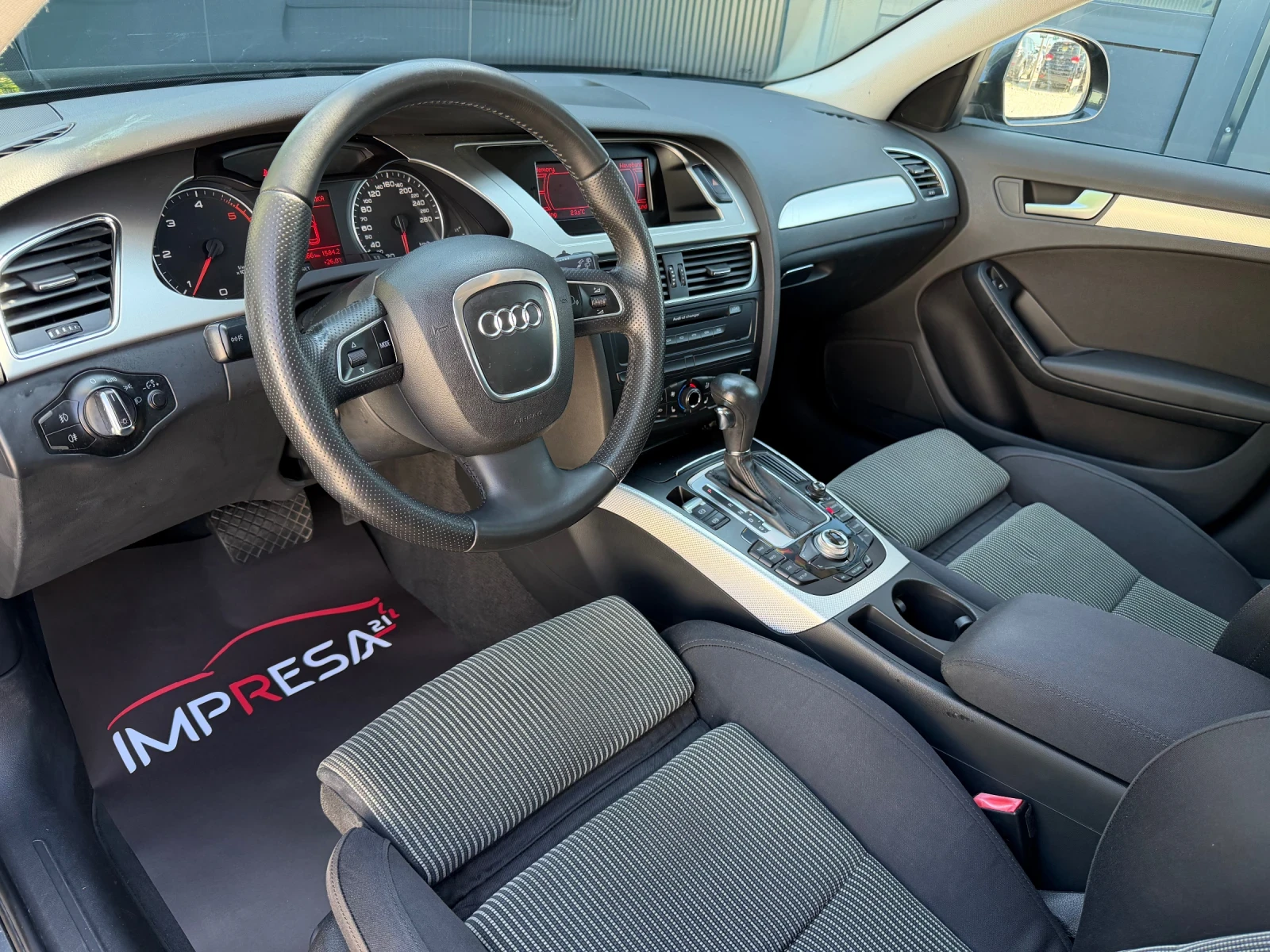 Audi A4 2.0TDI 143kc., снимка 8 - Автомобили и джипове - 54818777