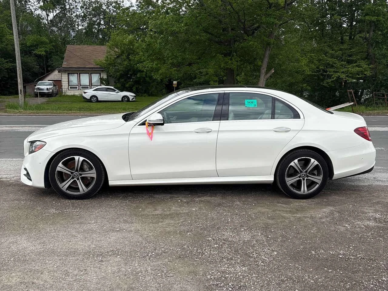 Mercedes-Benz E 450 * CARFAX * ДИСТРОНИК * BURMESTER * АВТОКРЕДИТ * , снимка 2 - Автомобили и джипове - 54863589