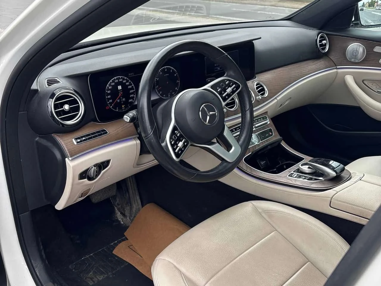 Mercedes-Benz E 450 * CARFAX * ДИСТРОНИК * BURMESTER * АВТОКРЕДИТ * , снимка 7 - Автомобили и джипове - 54863589