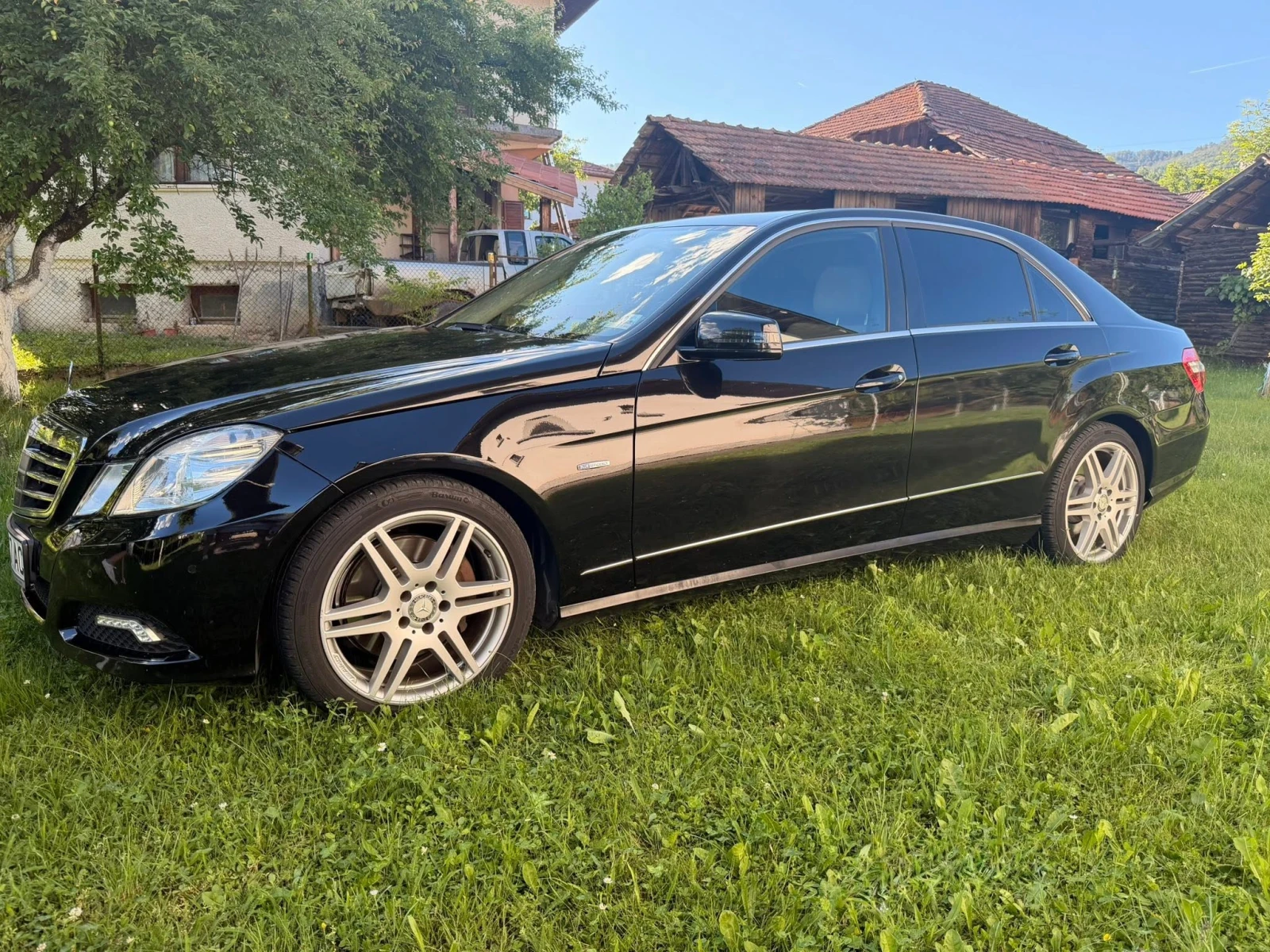 Mercedes-Benz E 350, снимка 12 - Автомобили и джипове - 54985550