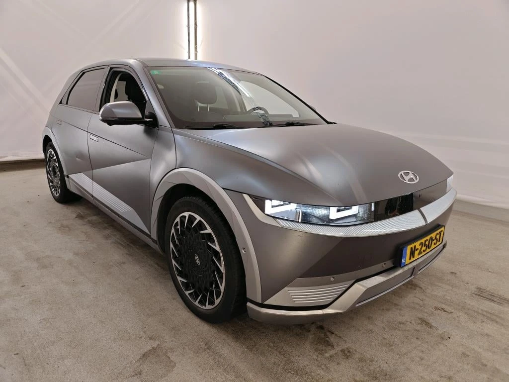 Hyundai Ioniq 5 Европа -73kWh Matte Aut. LED-Xenon Head-Up Virtual, снимка 3 - Автомобили и джипове - 55136095
