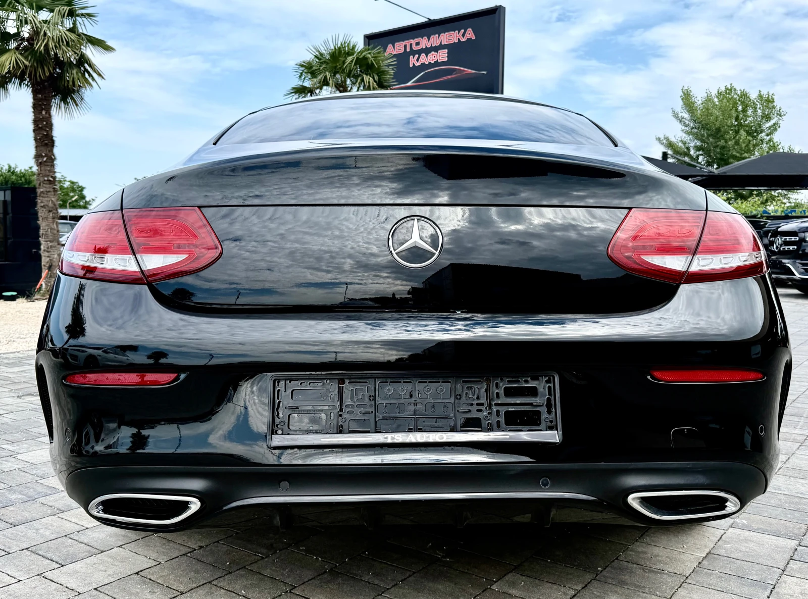 Mercedes-Benz C 220 AMG* 4X4* 9ск., снимка 9 - Автомобили и джипове - 55142219