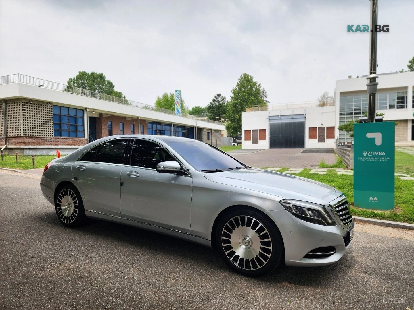 Mercedes-Benz S 350 BLUETEC* BURMASTER* ОБДУХВАНЕ* ПОДГРЕВ* НАВИ* ПАНО, снимка 4 - Автомобили и джипове - 55287712