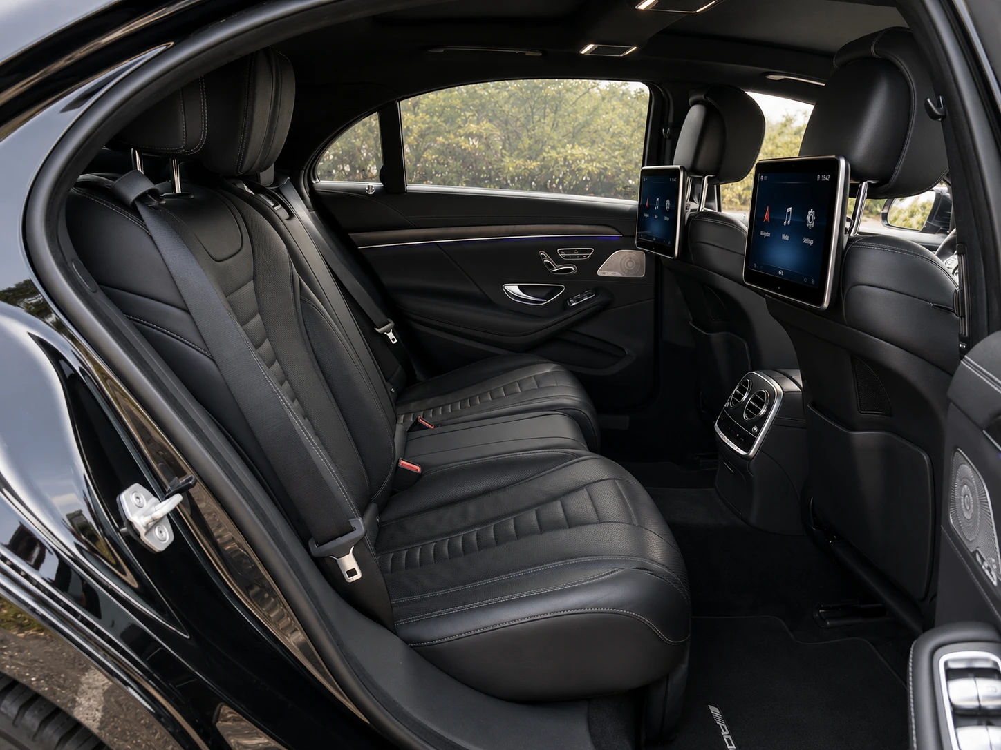 Mercedes-Benz S 560 4MATIC* AMG LINE* PANORAMA* 3XTV* ������� ���� | Mobile.bg � ����������� 9