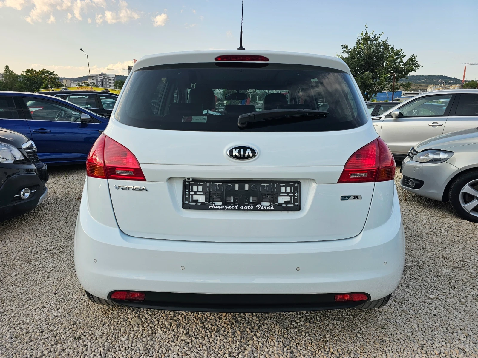 Kia Venga 1.4i, 90к.с., GPL, снимка 5 - Автомобили и джипове - 55437282