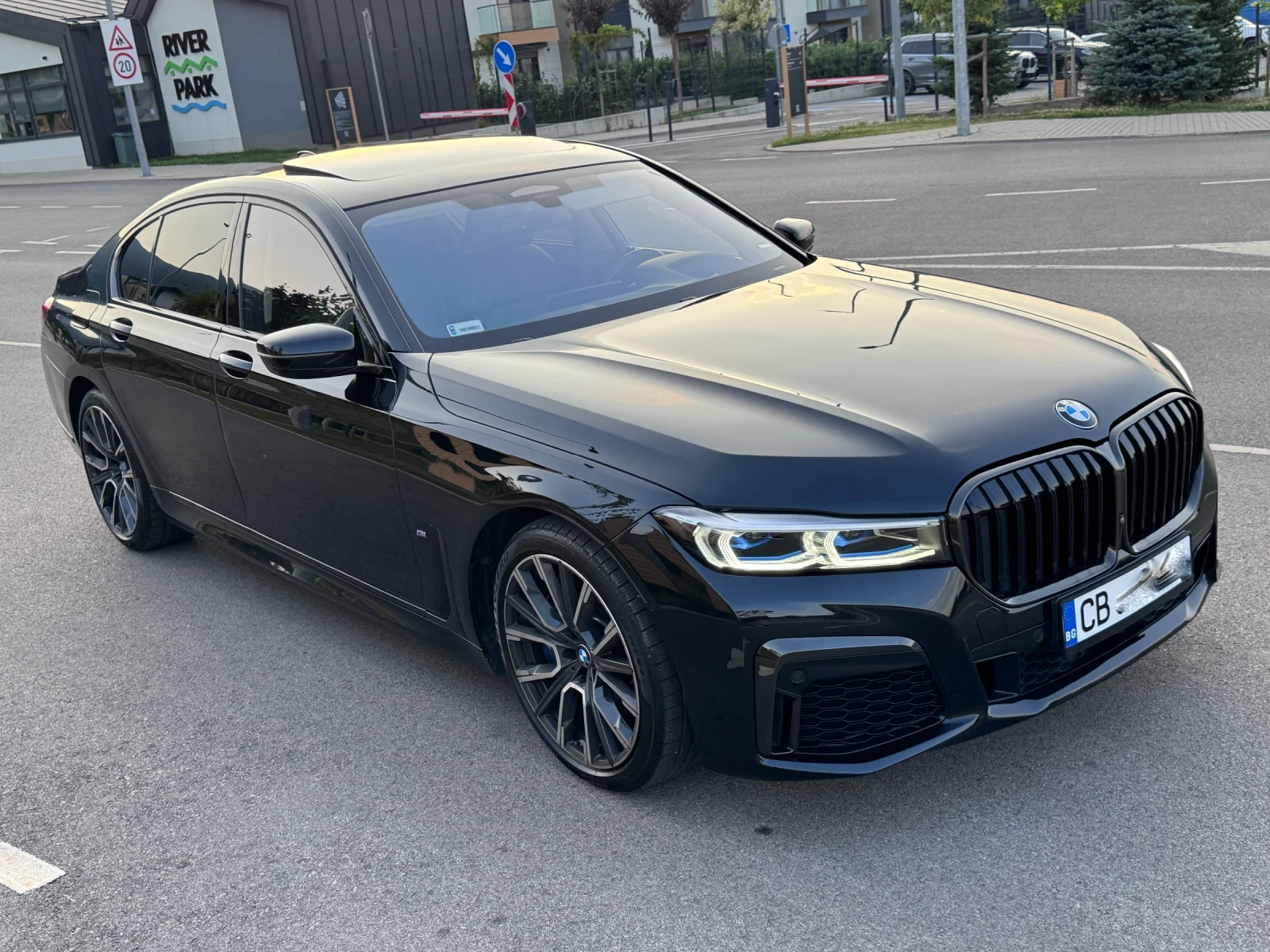 BMW 740 X DRIVE FINAL EDITION Проблем в мотора, снимка 3 - Автомобили и джипове - 55446869