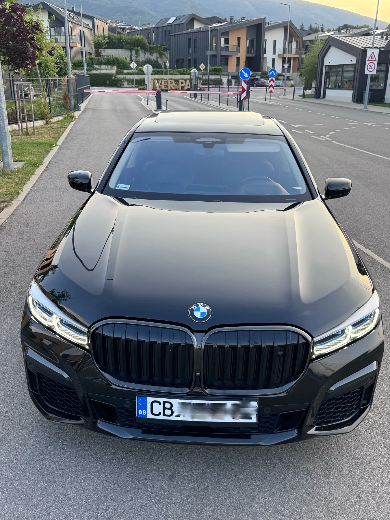 BMW 740 X DRIVE FINAL EDITION Проблем в мотора, снимка 2 - Автомобили и джипове - 55446869