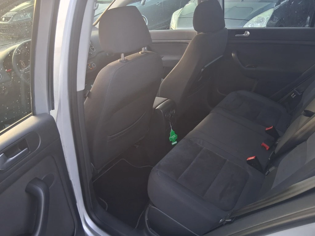 VW Golf Plus, снимка 8 - Автомобили и джипове - 55501723