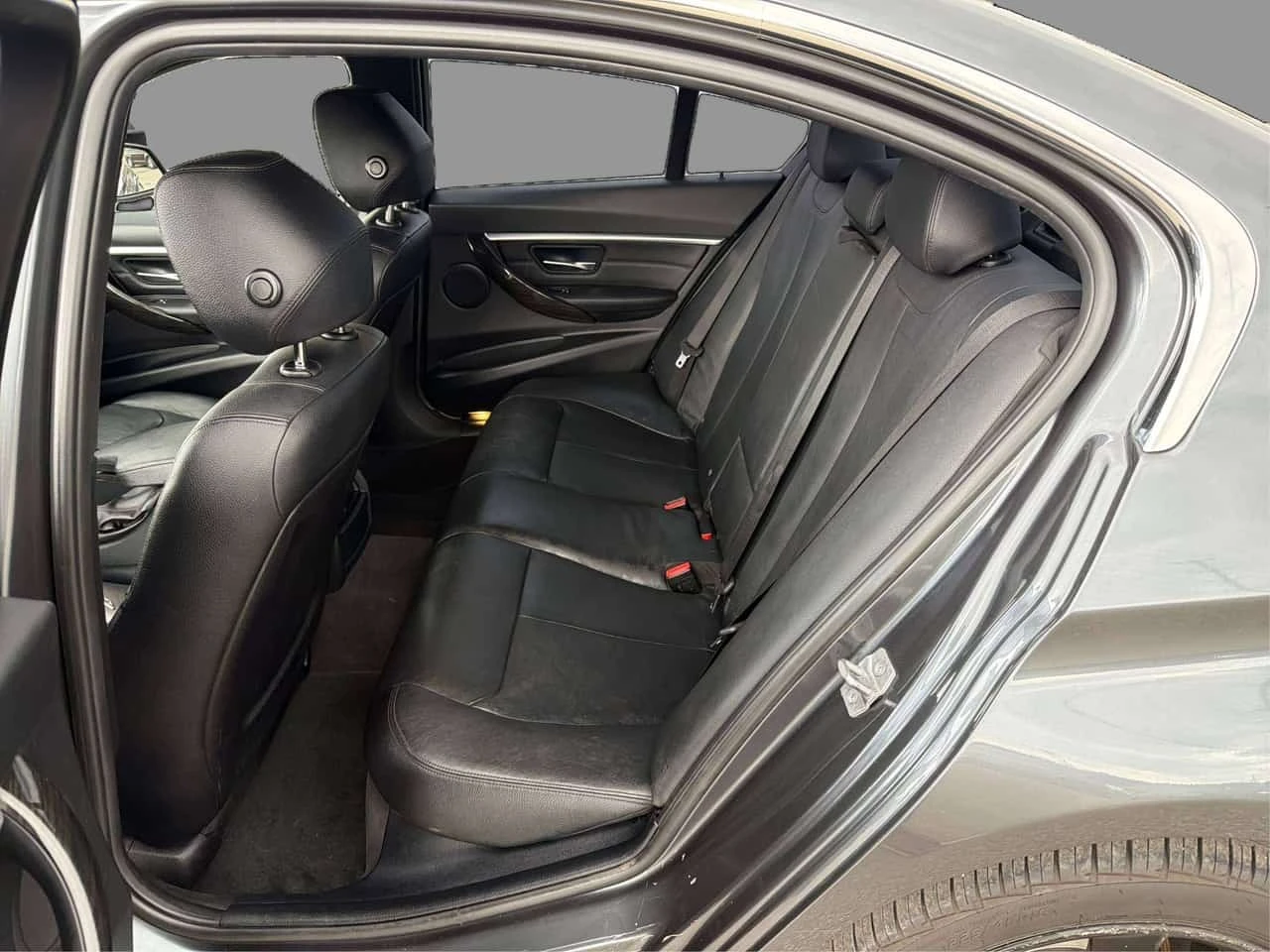 BMW 330 * 330i xDrive * CARFAX *  | Mobile.bg � ����������� 10