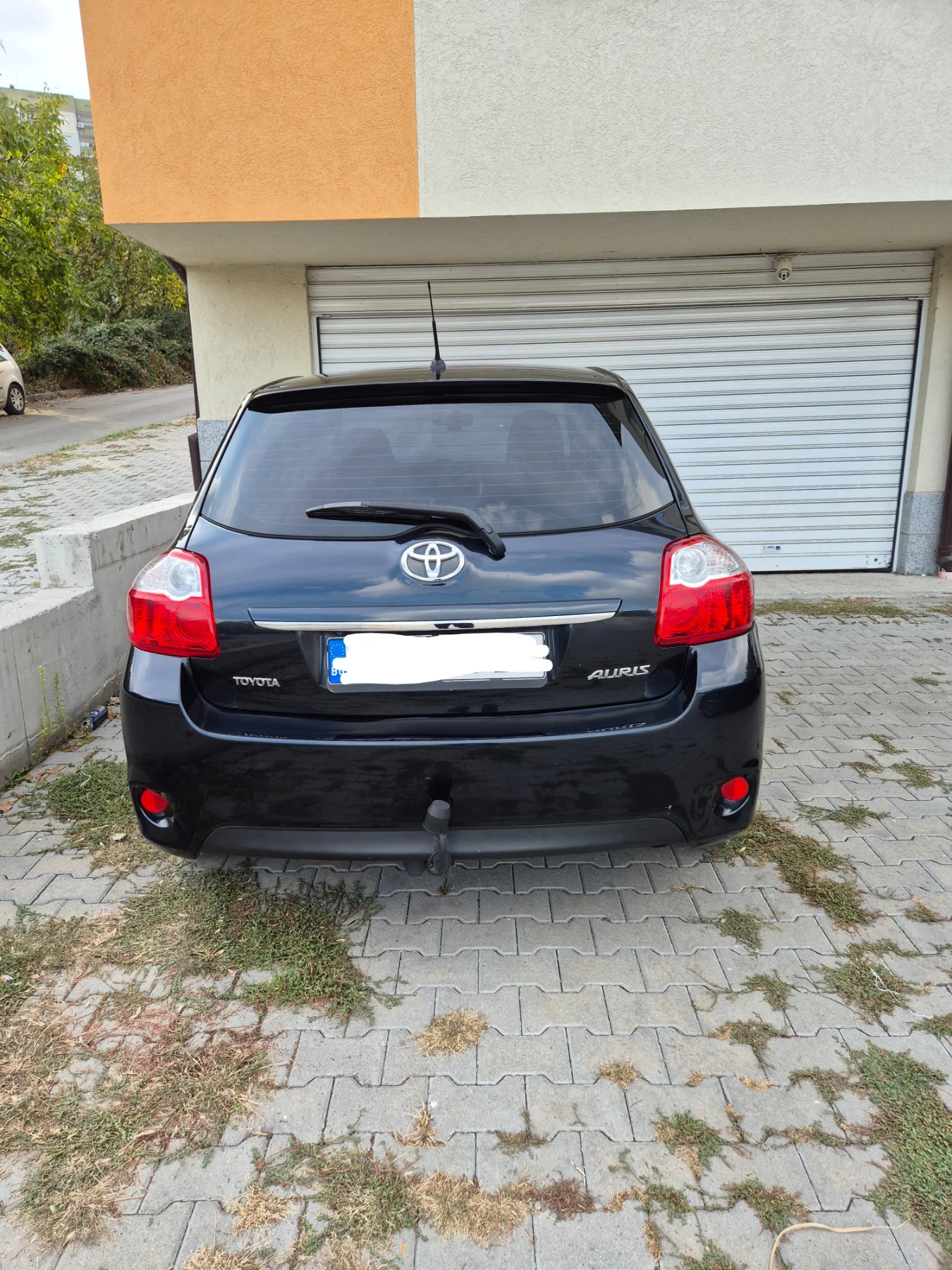 Toyota Auris, снимка 3 - Автомобили и джипове - 56646268