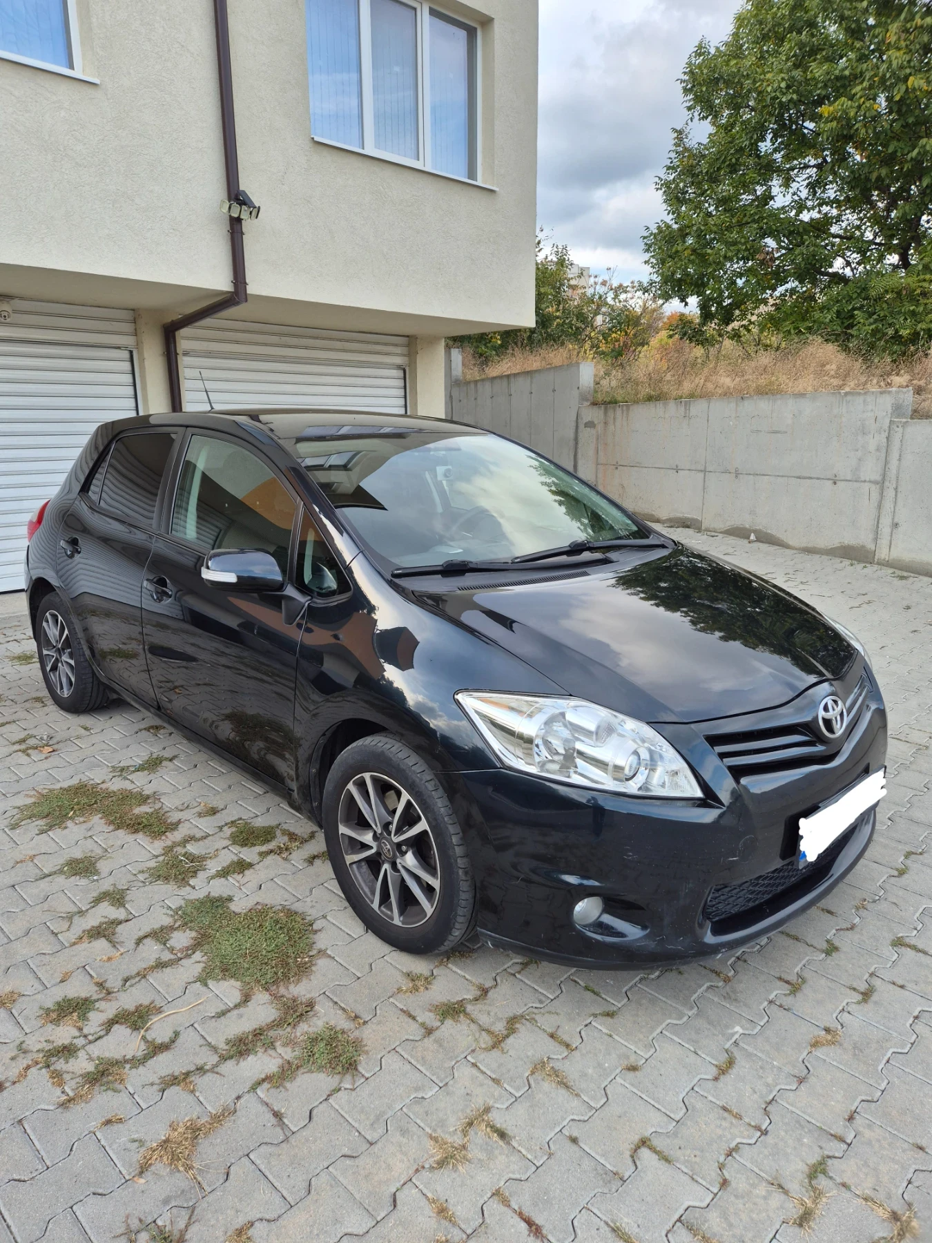 Toyota Auris, снимка 4 - Автомобили и джипове - 56646268