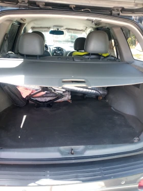 Hyundai Santa fe 2.7   V6      4* 4  + LPG, снимка 13