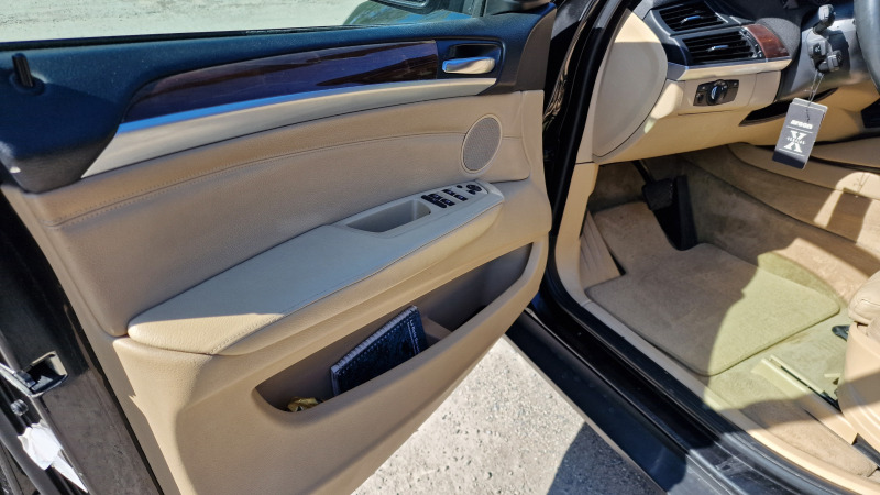 BMW X6 Adaptive Drive, снимка 11 - Автомобили и джипове - 45942648