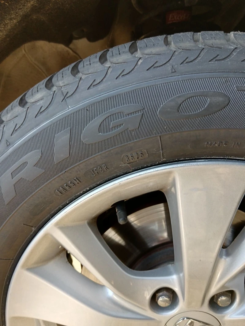 Honda Hr-v 1.6, снимка 14 - Автомобили и джипове - 53148198