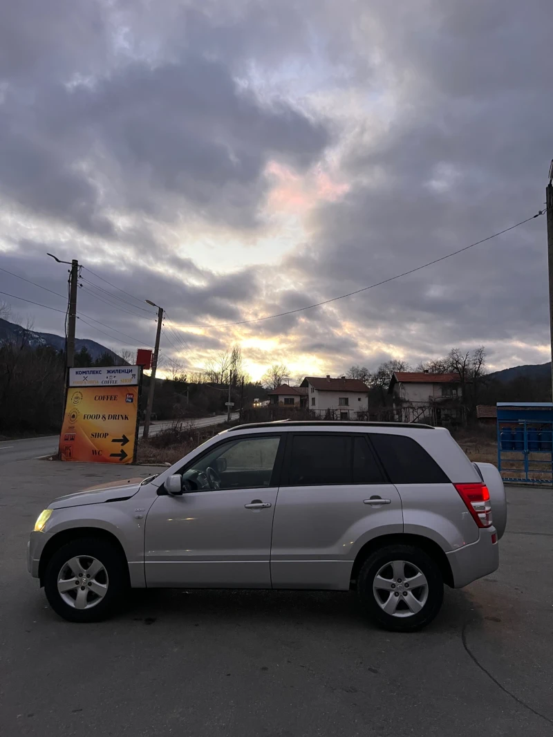 Suzuki Grand vitara Keyless 1.9DDIS, снимка 8 - Автомобили и джипове - 53101948